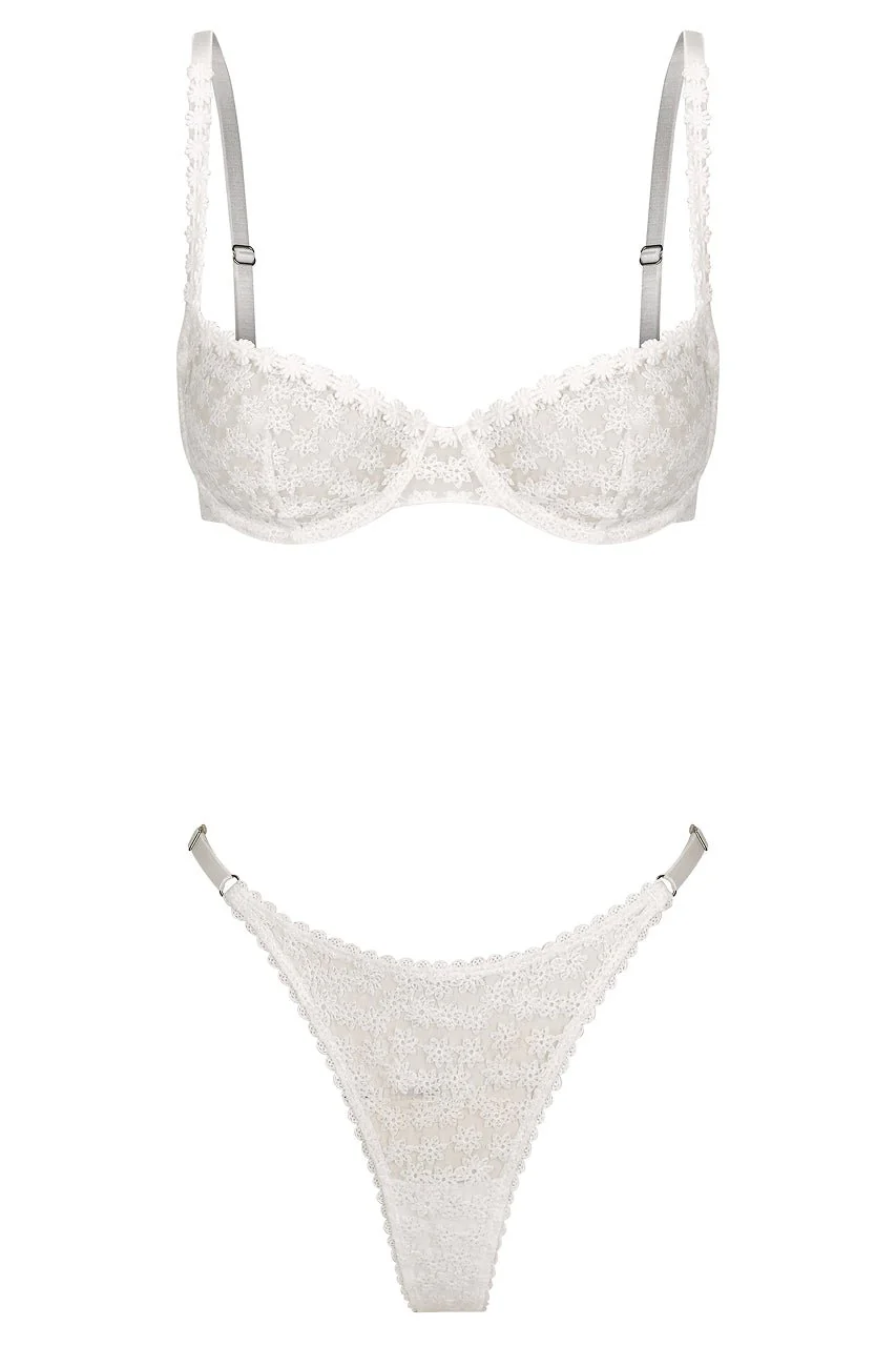 Daisy Set White - Image 10