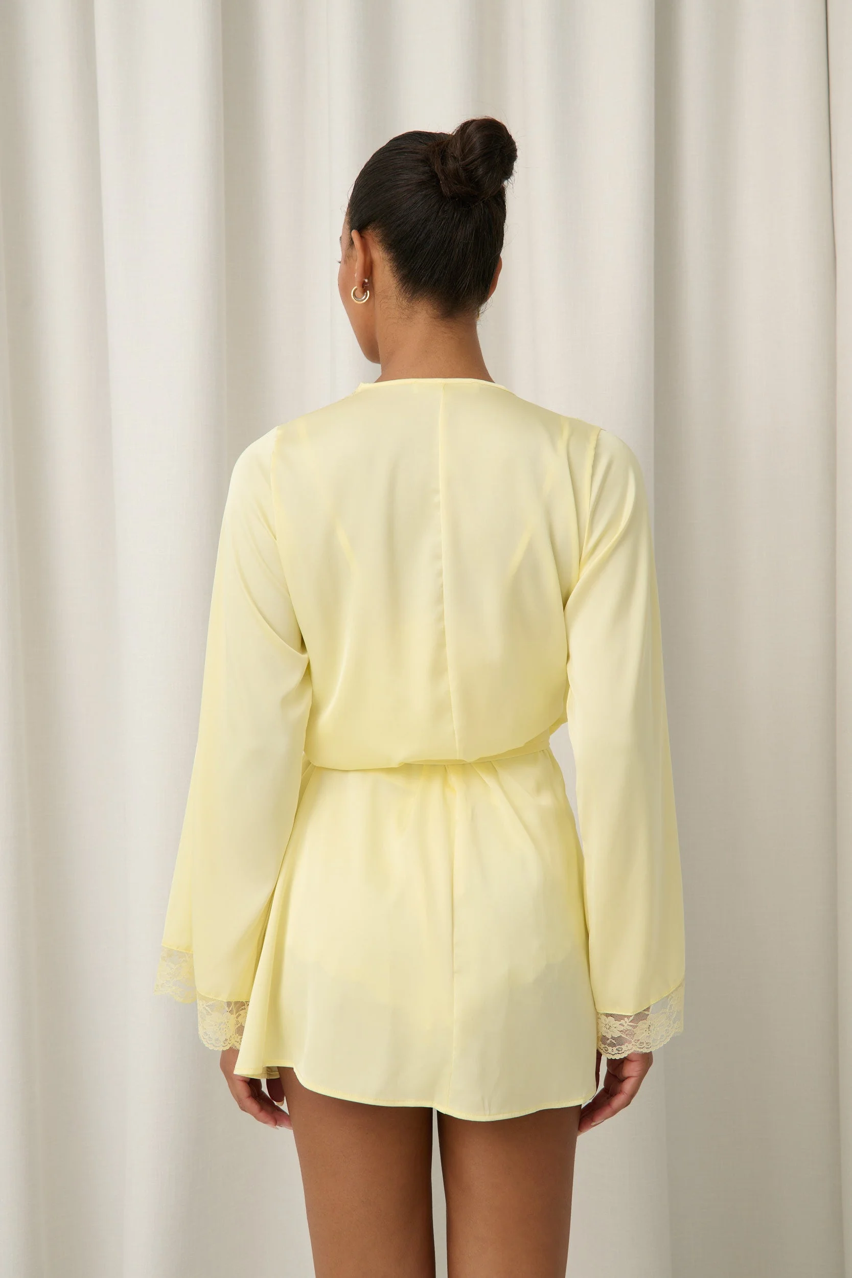 Sidney Robe Limoncello - Image 3
