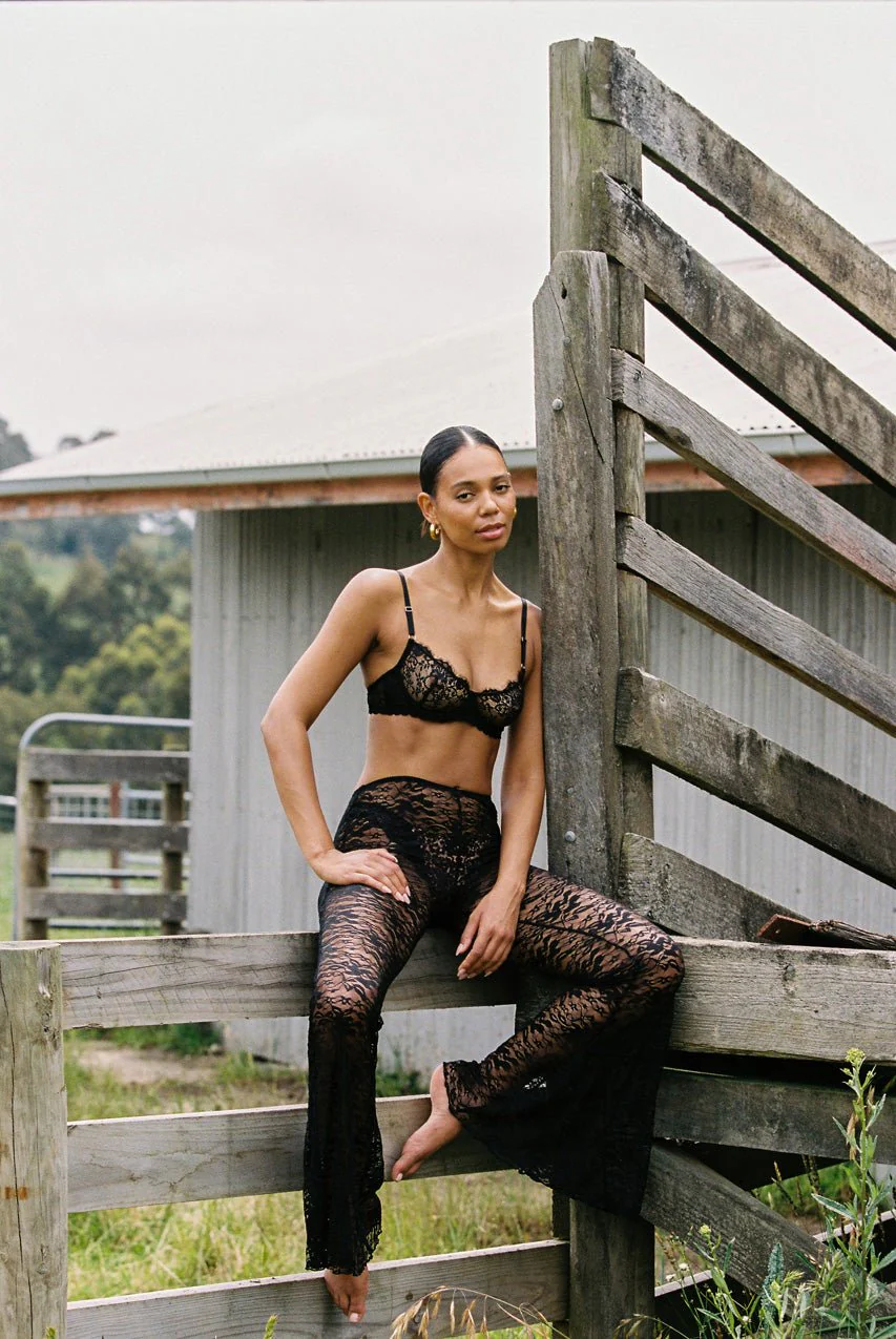 Stevie Flare Black - Image 3